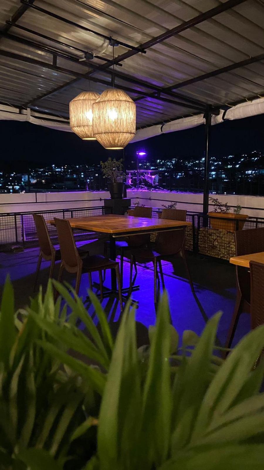 Hotel Travellers Inn Shillong Dış mekan fotoğraf