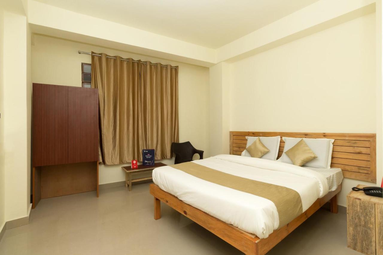 Hotel Travellers Inn Shillong Dış mekan fotoğraf